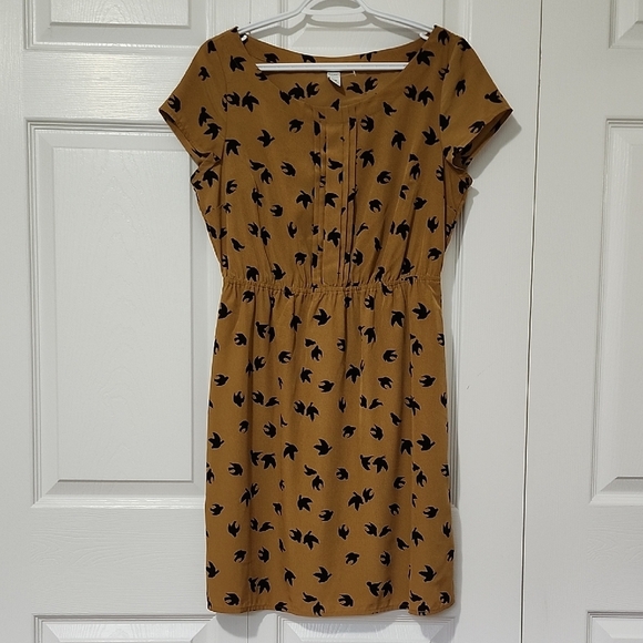 Old Navy Tan Sundress Short Sleeve Crew Neck - Picture 1 of 3